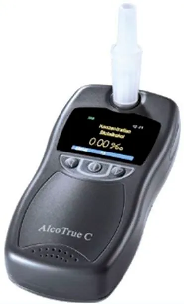 AlcoTrue C kalibrieren lassen: Alkoholtester mit Prüfprotokoll aus der Fachwerkstatt